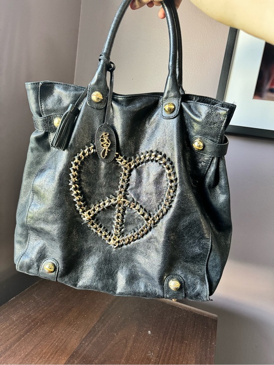 Betsey Johnson Handbags - Rare vintage genuine leather Betsey Johnson black tote chain heart boho